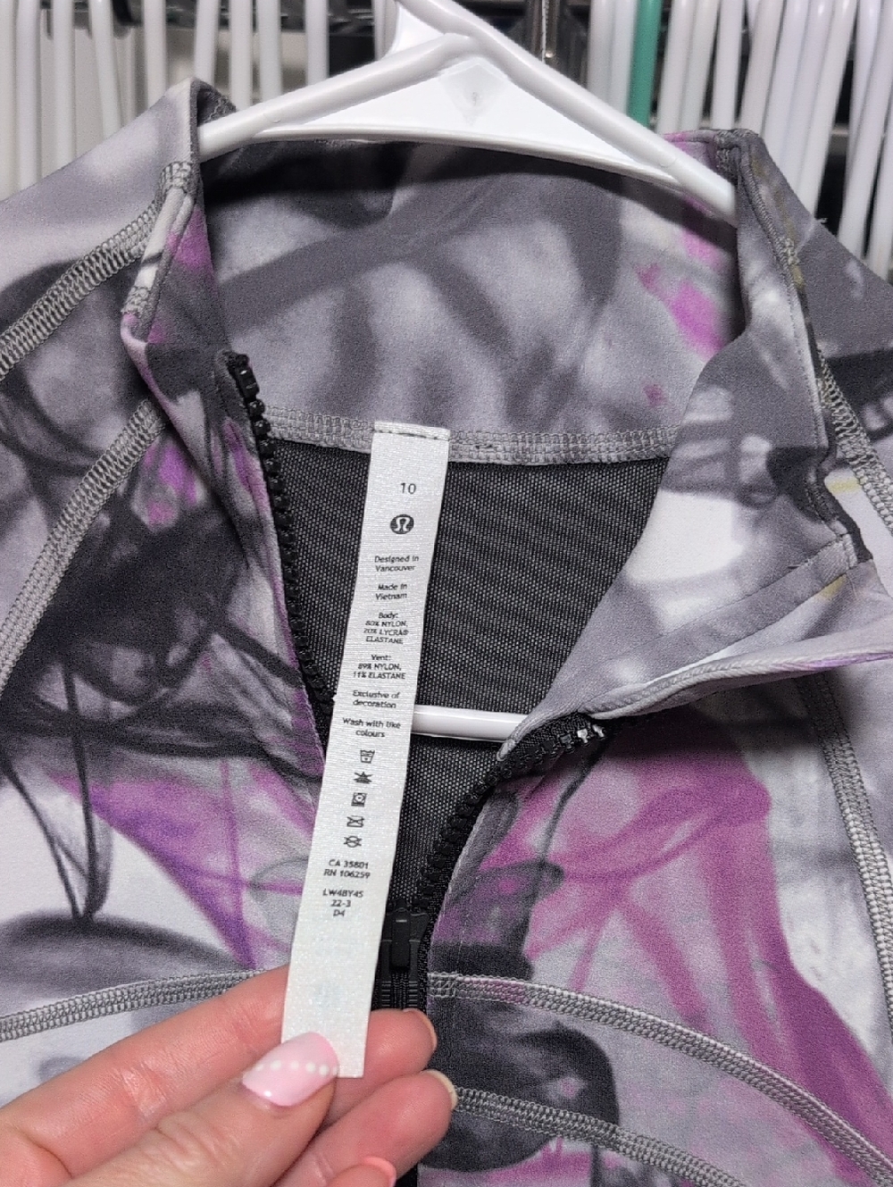 NWOT Lululemon Define jacket RARE - Picture 2 of 9